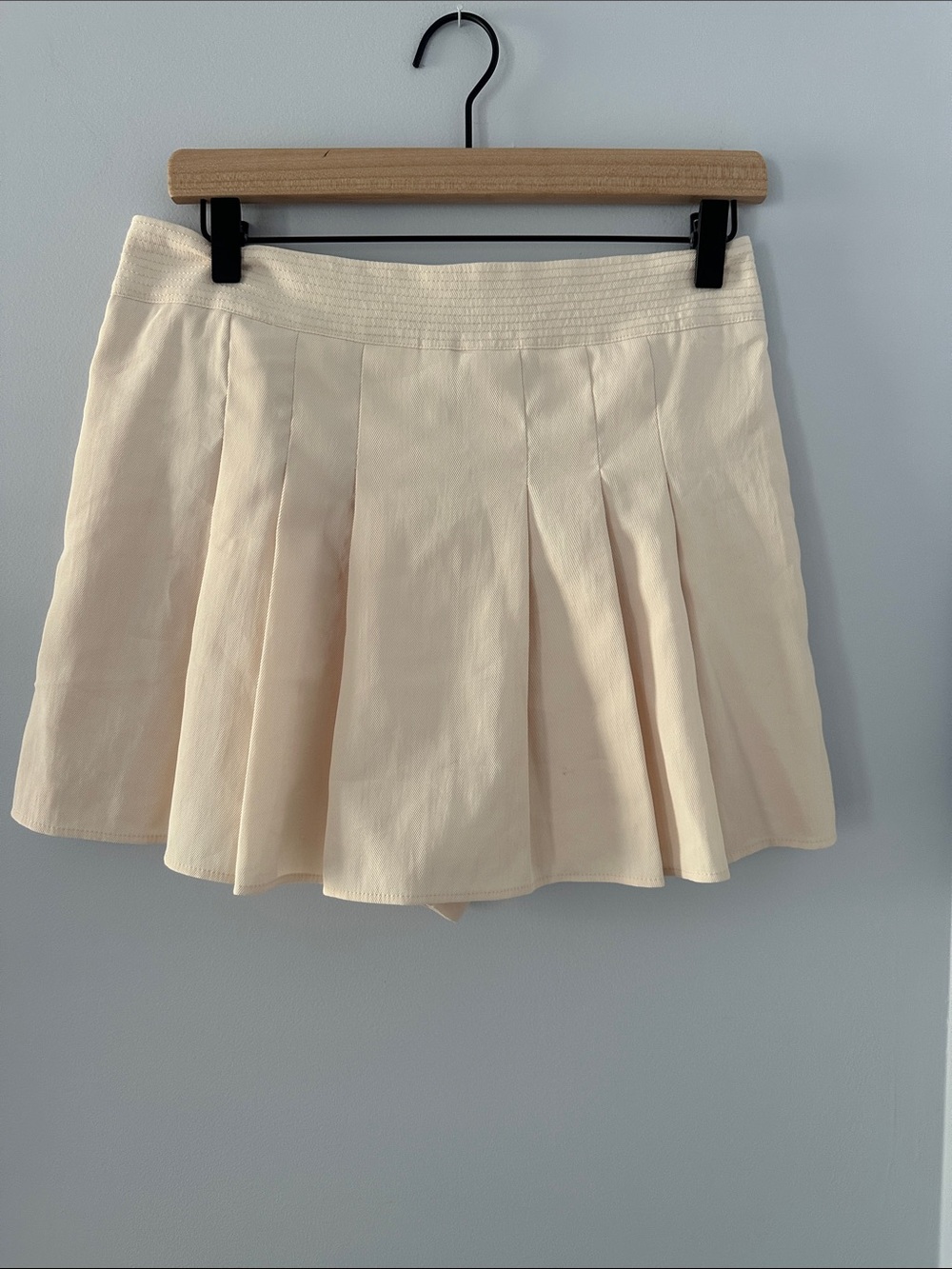 Zara Flat Front Pleated Skort  27s Cream Pleated Mini Skirt - - Picture 4 of 5